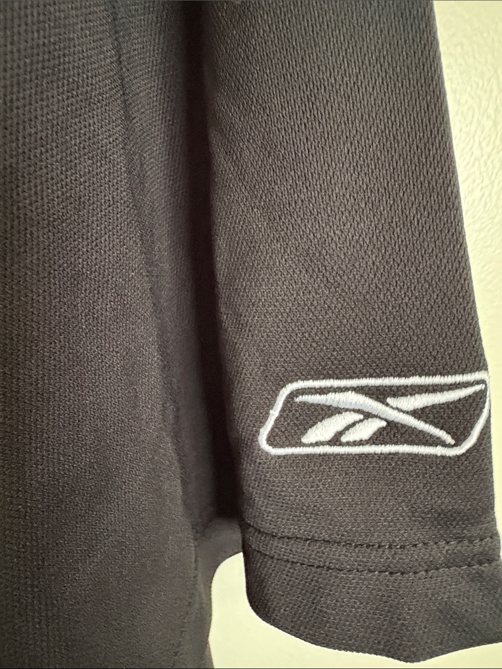 Reebok Pittsburgh Steelers Black Short-Sleeve Polo with Team Logo - Picture 4 of 5